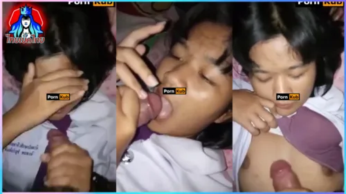 หลุดทางบ้าน นักเรียน มต้น สาวใต้เจอควยยัดปากให้อมเเล้วเปิดนมโชว์คาชุดนักเรียน ดูดควยไปชักกว่าวไปจนน้
